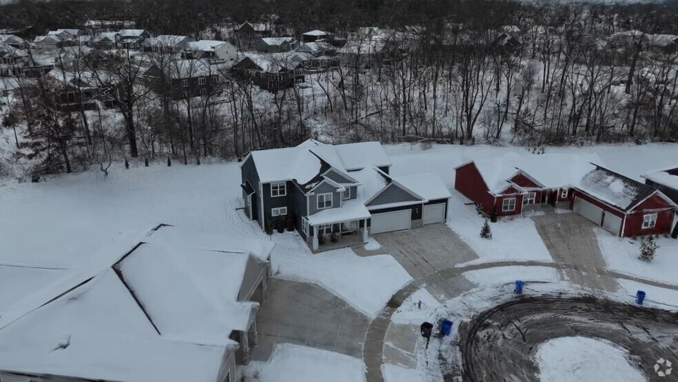 835 Mocha, Verona, WI 53593 - photo 2