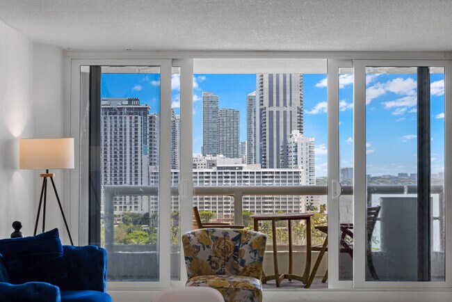 The Grand unit ID1054127P, Miami, FL 33132 - photo 3