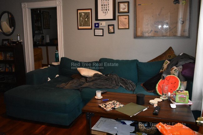 21 Pratt St unit 1, Allston, MA 02134 - photo 5