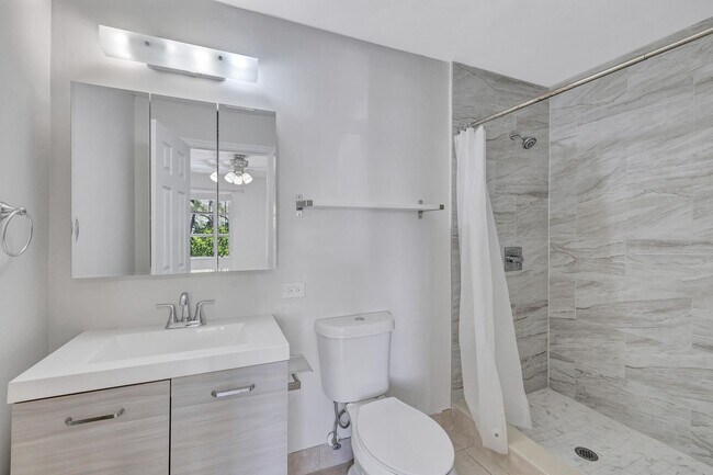 1650 NE 33rd St, Pompano Beach, FL 33064 - photo 6