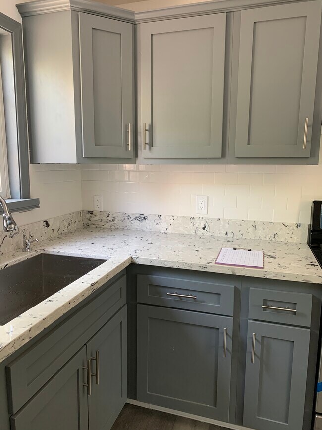 1483 1/2 Allison Ave, Los Angeles, CA 90026 - photo 6