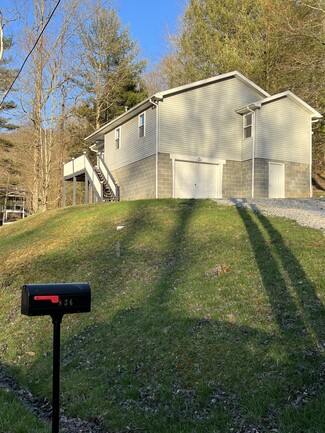 836 Lynn Brooke Place, Charleston, WV 25312