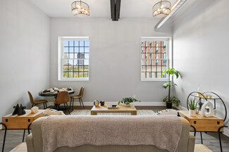 905 Bingham St, Pittsburgh, PA 15203
