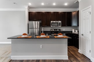 424 Ridgewood Ln, Winchester, VA 22601