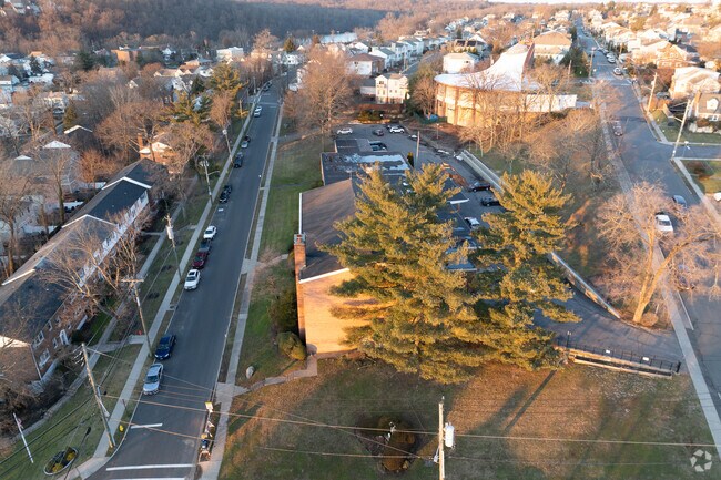 The Reach Academy prepares your child for the next step in their education.