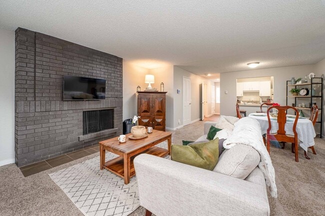 The Regent at Bellevue Way Apartments, Bellevue, WA 98004 - photo 5