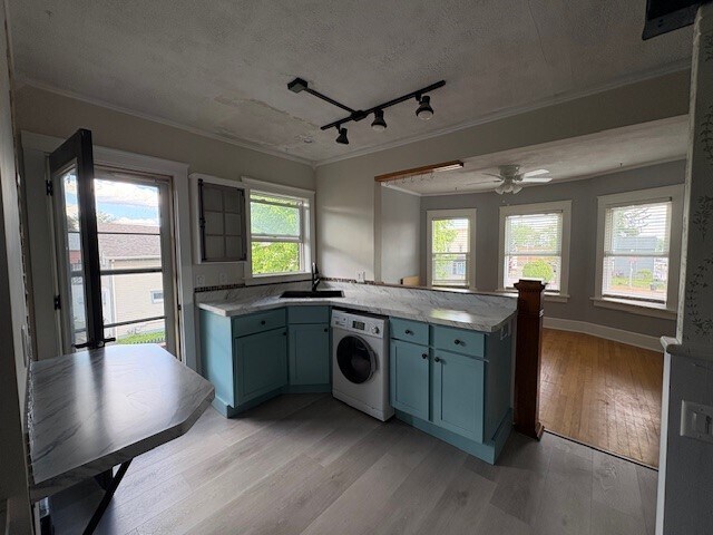 219 S 4th St unit Upper Unit, Stoughton, WI 53589 - photo 2