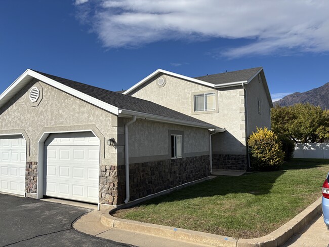 244 E 2350 N, Ogden, UT 84414 - photo 2