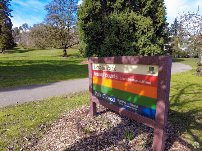 Entry sign to Leschi Park.