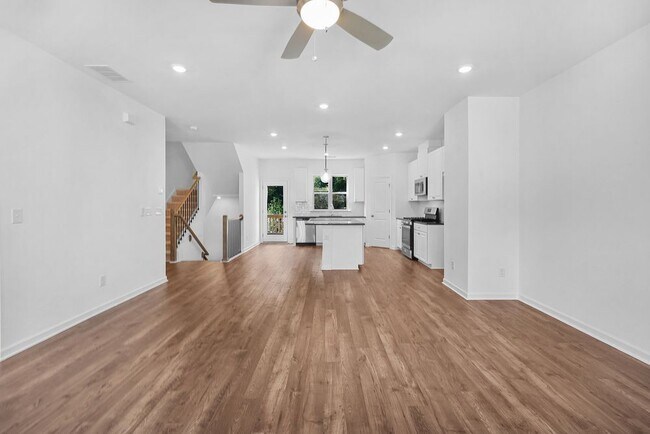 1693 Lansmere St SW, Marietta, GA 30008 - photo 6