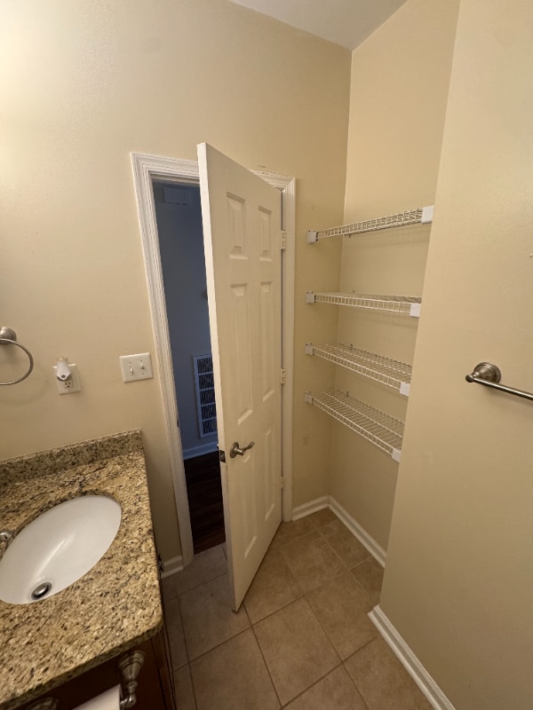 310 Primrose Ln, Chesapeake, VA 23320 - photo 2