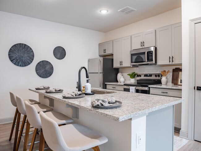 The Heights at Picardy, Baton Rouge, LA 70809 - photo 4