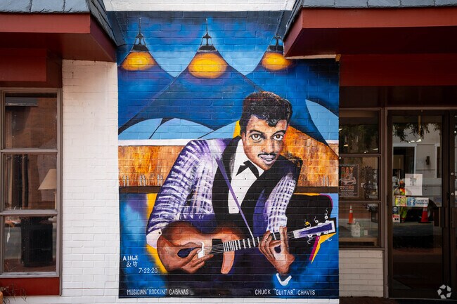 Experience the culture and love for the arts with live music and festivals in Downtown Hampton.