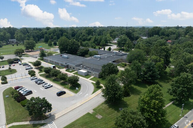 Rogers Elementary serves 312 students in grades K-2.