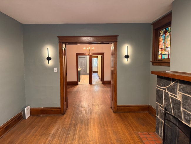 1938 N 3rd St unit 1 - Lower, Harrisburg, PA 17102 - photo 3