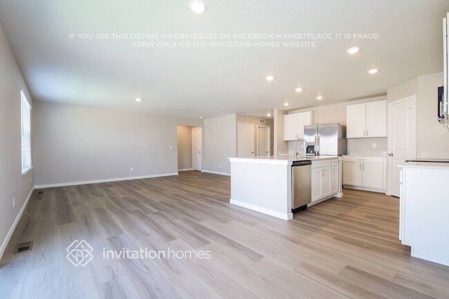 21937 E 39th Place, Aurora, CO 80019 - photo 6