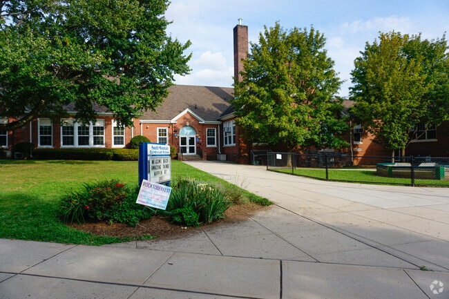 South Mountain Elementary School provides education in the neighborhood of 
Millburn