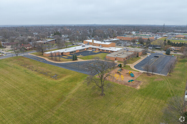 Courses in Reading, Writing, and Literature are available at Pershing Elementary School.