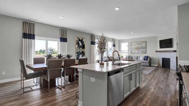 16775 Goodson Dr, Noblesville, IN 46062 - photo 5