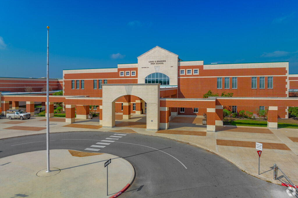 Brandeis High School, San Antonio TX Rankings & Reviews