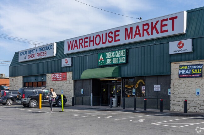 Warehouse Market offers fresh produce and more at a fair price in McKinley Mitchell.