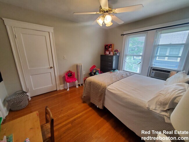 254 Roslindale Ave unit 2, Roslindale, MA 02131 - photo 6