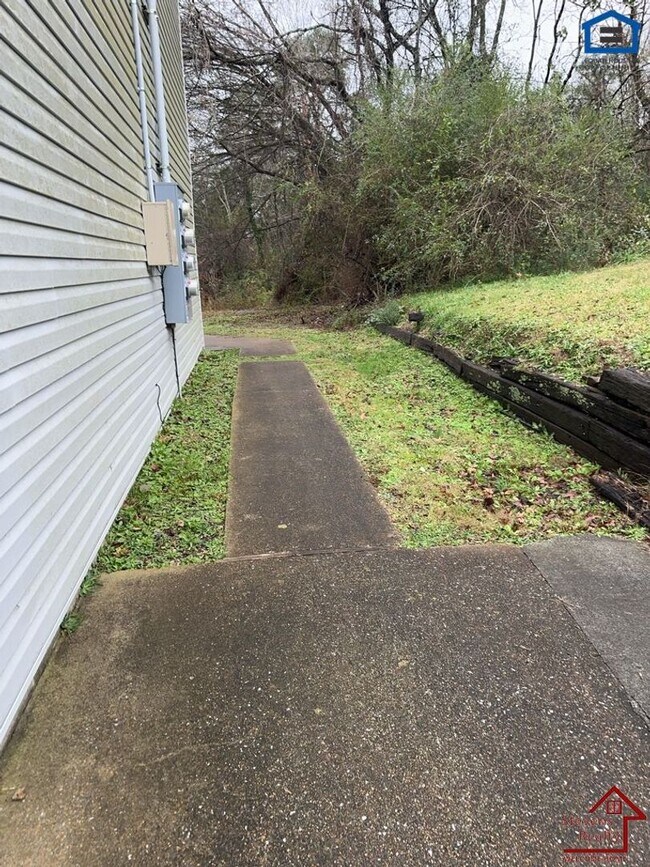 8746 Millard Lee Ln, Chattanooga, TN 37416 - photo 7