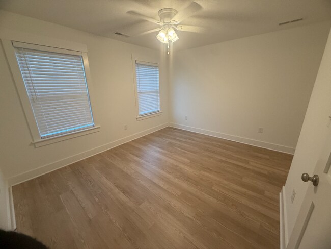 213 W Palmetto St, Kill Devil Hills, NC 27948 - photo 7