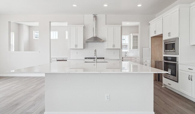 5008 Hickory Oaks St, Castle Rock, CO 80104 - photo 4