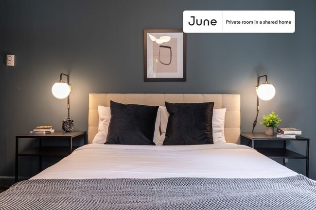 104 Academy Hill Rd unit B, Boston, MA 02135 - photo 3