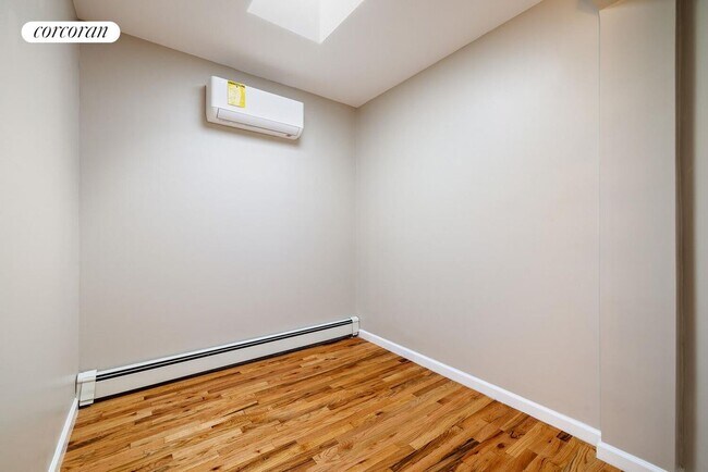 315 E 163rd St, Bronx, NY 10451 - photo 4