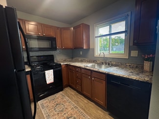 3393 N Country Brook St, Columbus, IN 47201