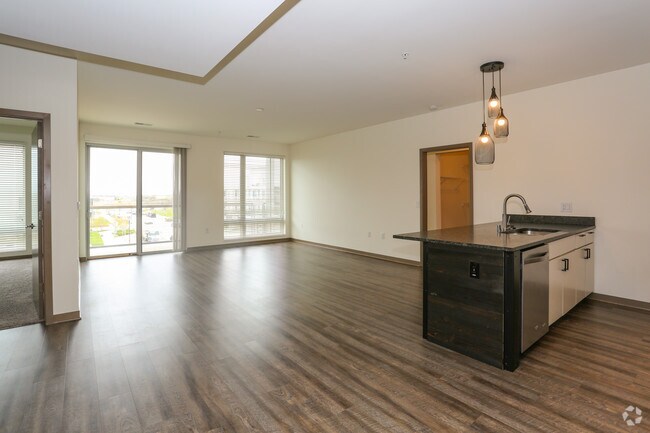 Forge and Flare, Oak Creek, WI 53154 - photo 4