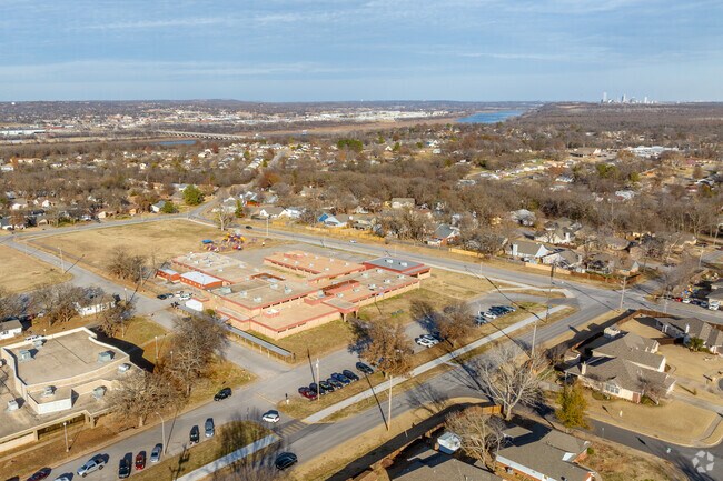 Kids are challenged to excel at Pratt elementary in Prattville.