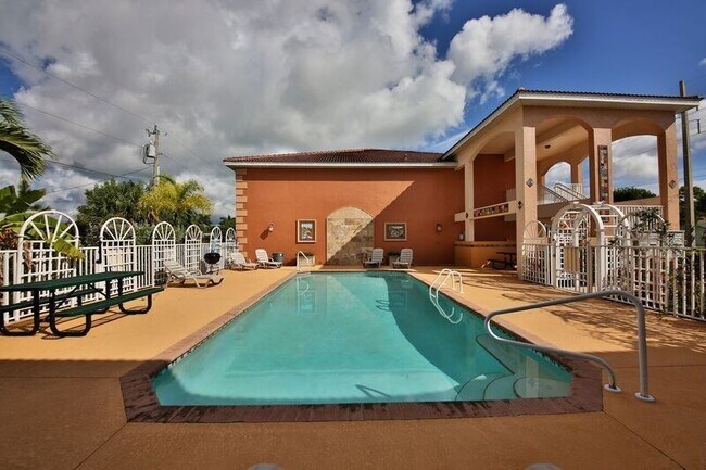 3910 Santa Barbara Blvd unit 79b08bf2-f48b-11e9-a, Cape Coral, FL 33914 - photo 3