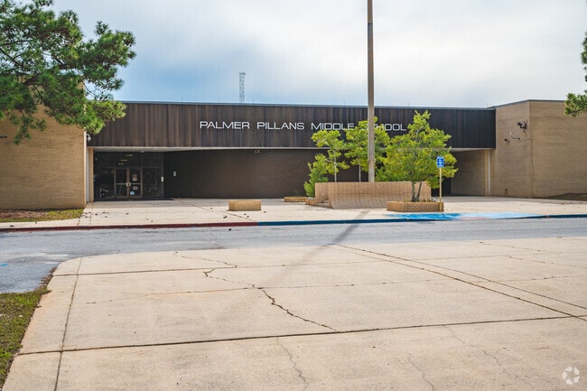 Pillans Middle School-main entrance 4