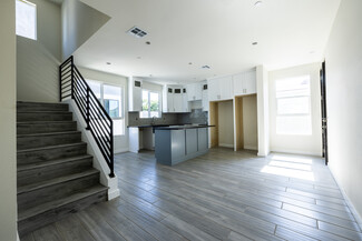 1128 W 39th St, Los Angeles, CA 90037