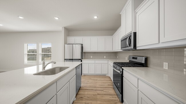 304 Saltmeadow unit 36581841, Red Oak, TX 75154 - photo 6