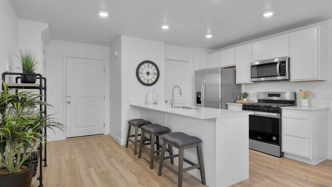 112 N Kelp Ln unit 2307, Saratoga Springs, UT 84045 - photo 5