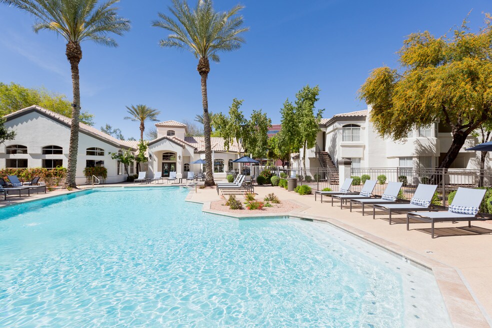 CityScape at Lakeshore, Tempe, AZ 85282 - photo 1