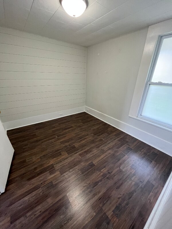 720 N Lafayette St, Greenville, MI 48838 - photo 4