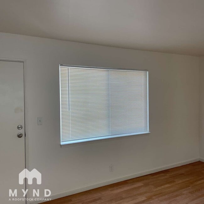 2392 Sutter Ave unit 2, Santa Clara, CA 95050 - photo 2