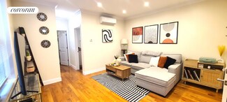30-14 34th St, Queens, NY 11103