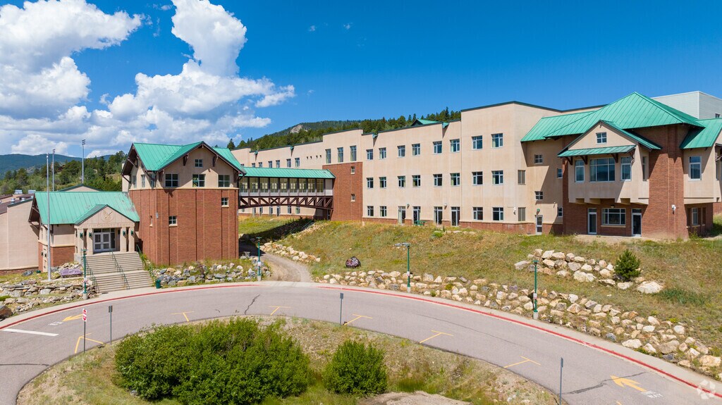 Gilpin County Undivided High School is an above average public school in Gilpin County.