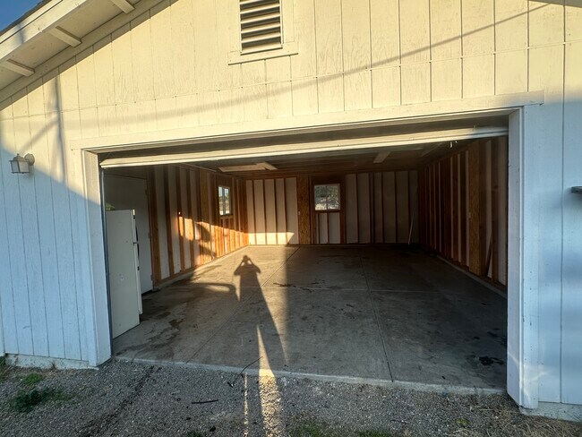 1748 West Ln, Stockton, CA 95205 - photo 6