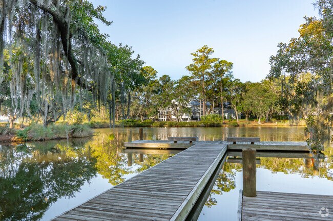 Oldfield is a community built with respect of the surrounding nature and showcases its beauty.