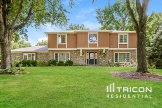 7035 Montroff Cir, Indianapolis, IN 46256