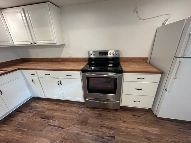 7816 E Victory Rd unit Basement Studio, Nampa, ID 83687 - photo 5