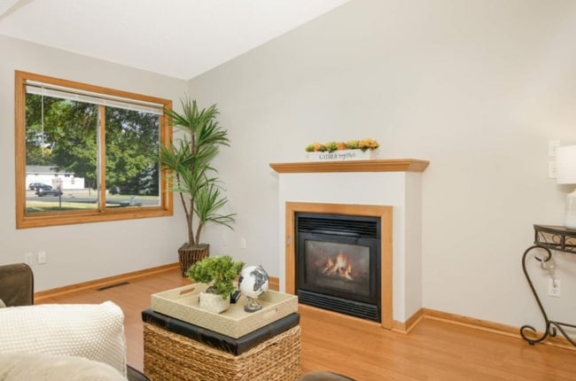 464 Roundhouse St, Shakopee, MN 55379 - photo 3