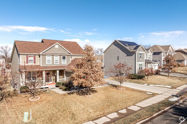 Larger homes from the 1980s and '90s offer space for growing families in Lake Josephine.